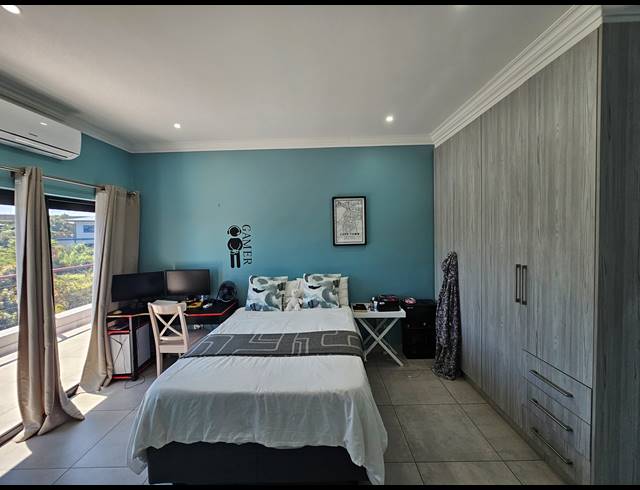 4 BEDROOM HOUSE FOR SALE IN NEW SALT ROCK CITY